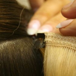 Comment choisir et poser ses extensions cheveux naturels ?