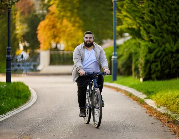 vélo homme obèse