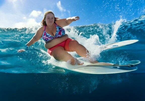 faire du surf quand on est ronde ou obèse